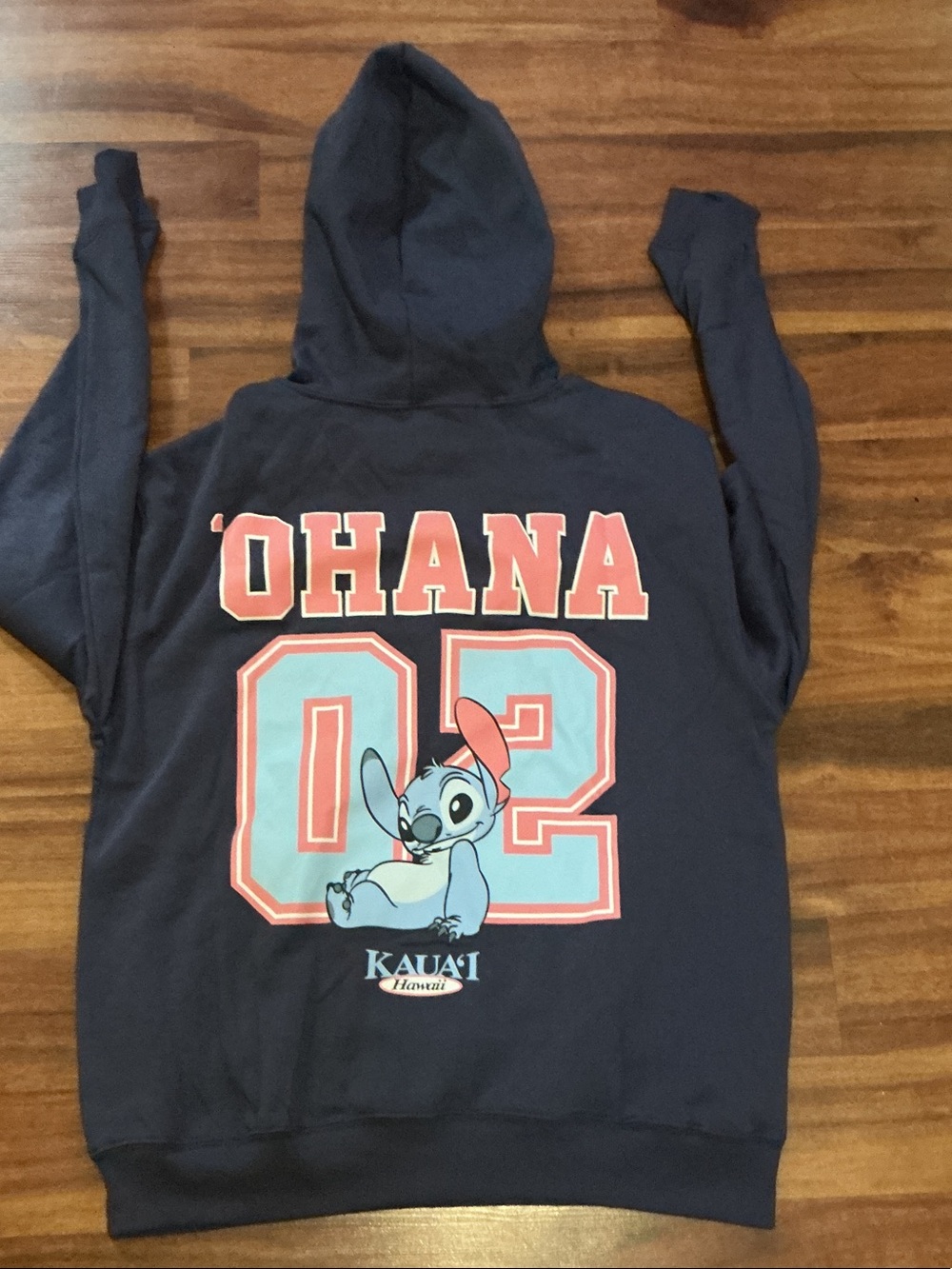 Stitch Ohana '02 women medium Navy Hoodie with Stitch Graphic new